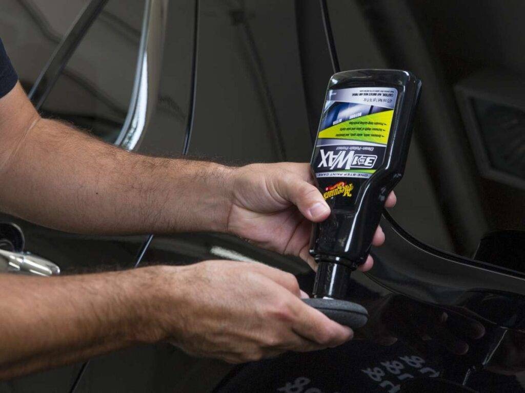 Meguiars-3-IN-1-Wax4