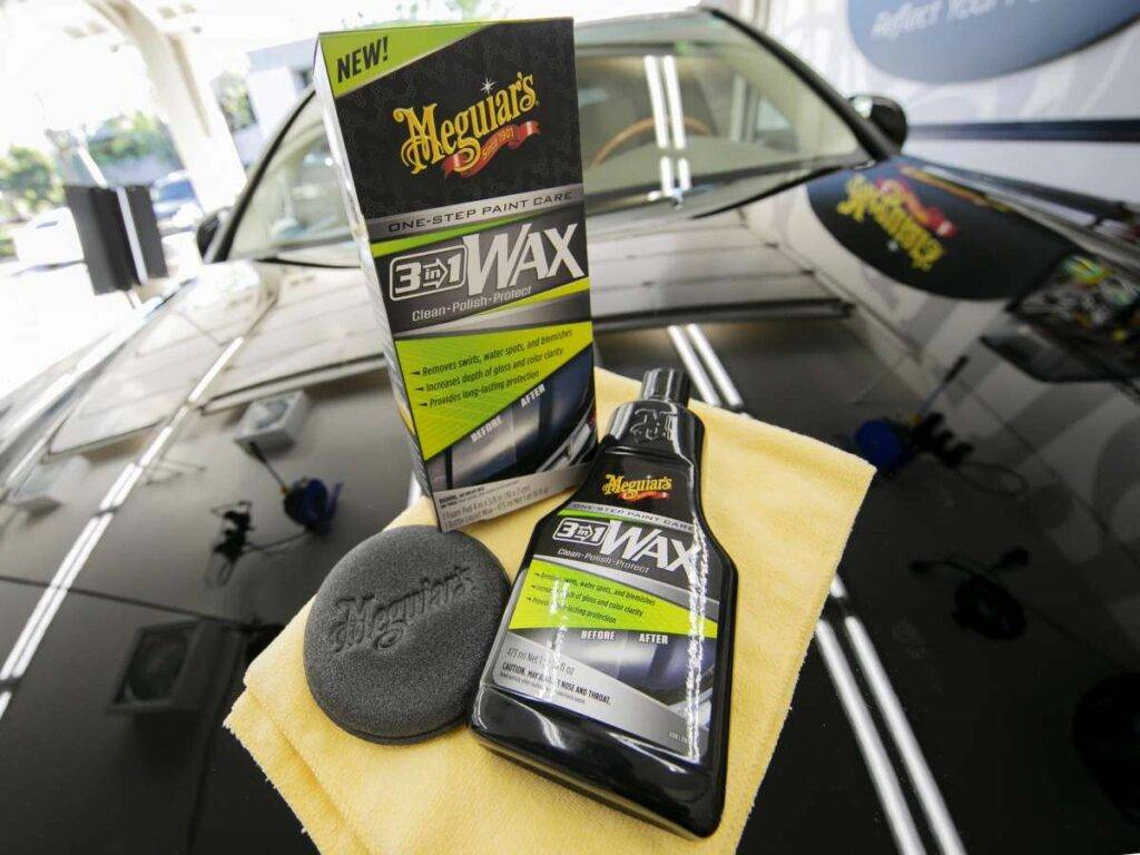 Meguiars-3-IN-1-Wax3