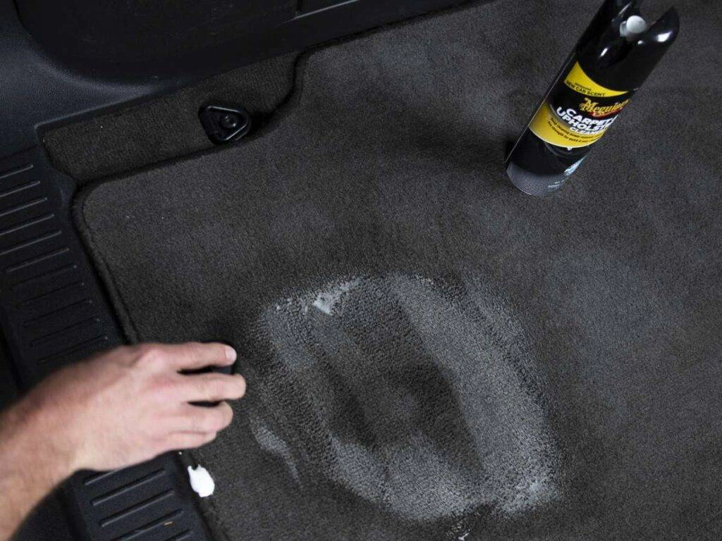 Meguiars-Carpet-Upholstery-Cleaner5