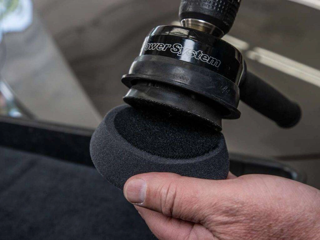 Meguiars-DA-Power-Pads-Waxing3