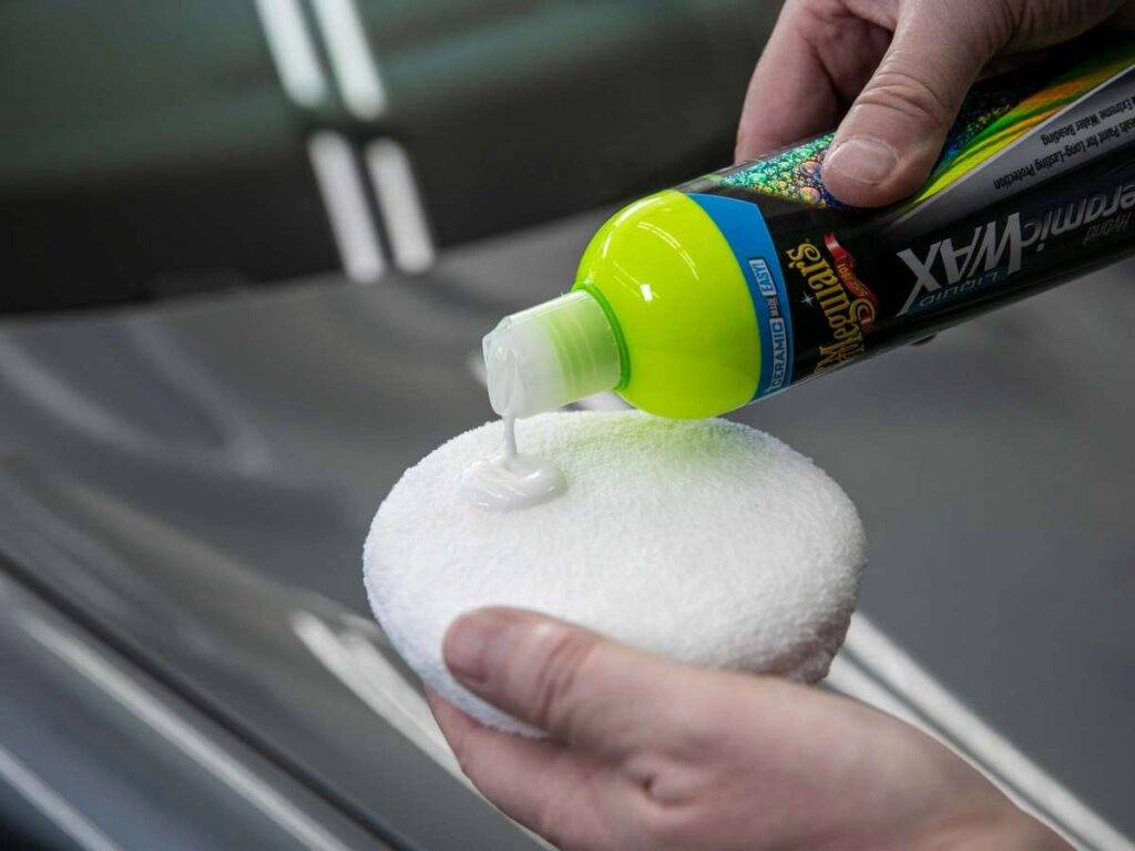 Meguiars-Even-Coat-Microfiber-Applicator-Pad3