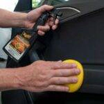 Meguiars-Gold-Class-Leather-Vinyl-Cleaner3