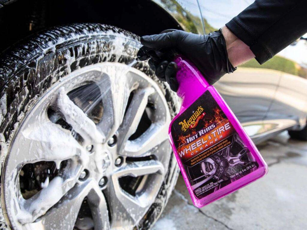 Meguiars-Hot-Rims-Wheel-Tire-Cleaner2