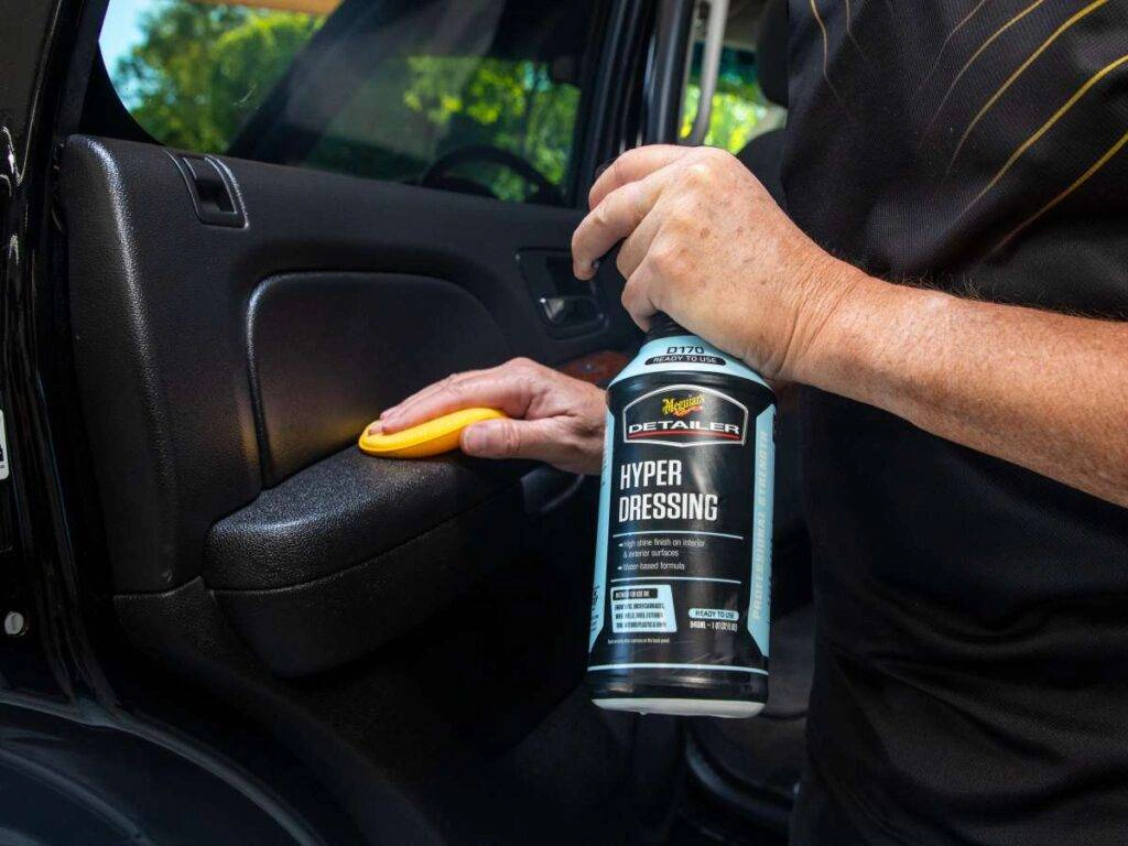 Meguiars-Hyper-Dressing3