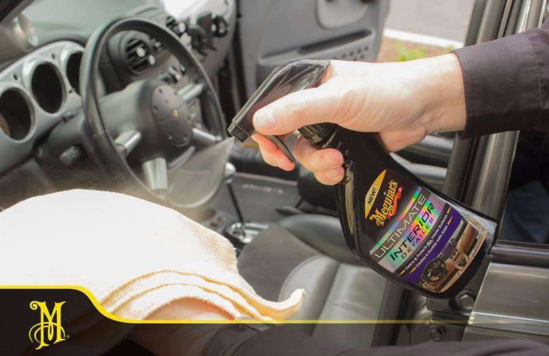 Meguiars-Ultimate-Interior-Detailer4