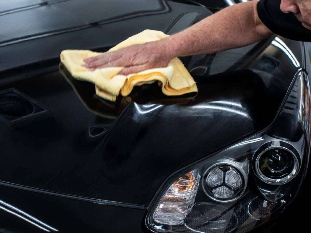 Meguiars-Ultimate-Polish4