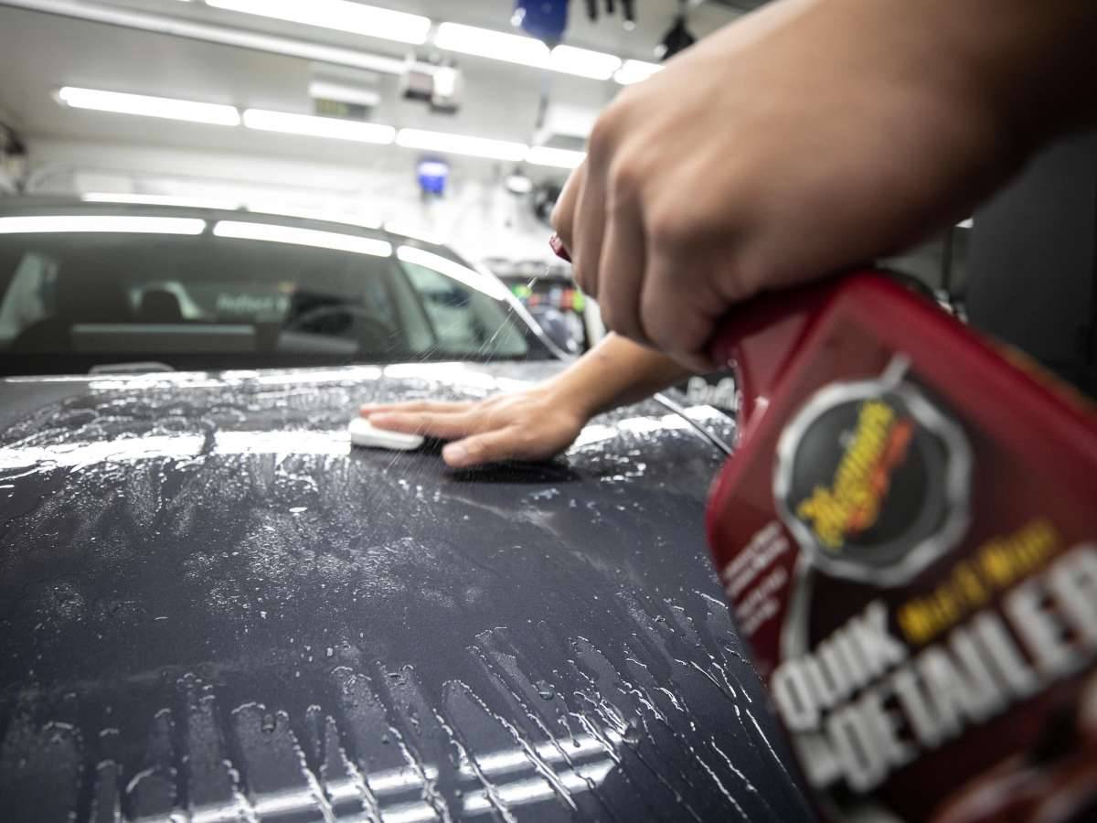 Meguiars-Smooth-Surface-Clay-Kit4